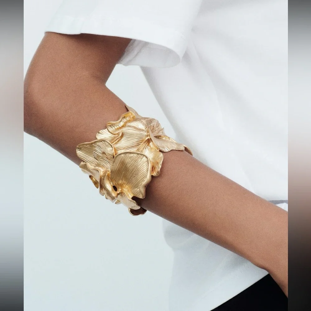 Zara floral maxi armband bracelet